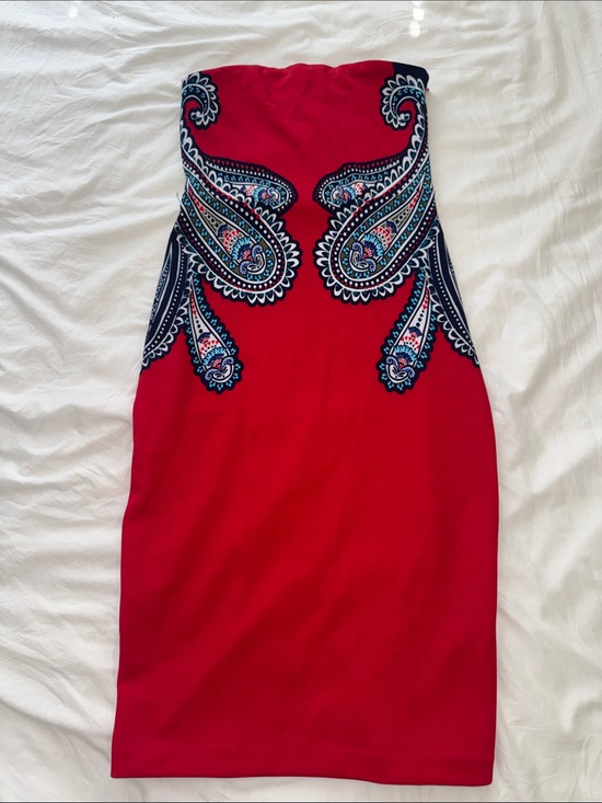 Express Dresses & Skirts - Strapless Red Paisley-Print Dress